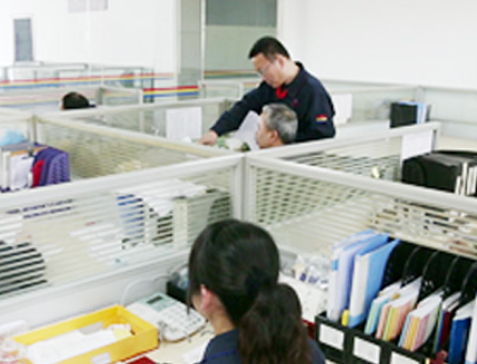 色母粒，黑色母粒，白色母粒，紅梅，塑料母粒，普萊克紅梅色母料，無(wú)紡布母料，紅梅色母料